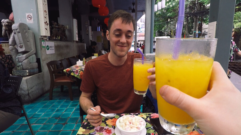 Thumbnail for vlog - breakfast in Thailand 