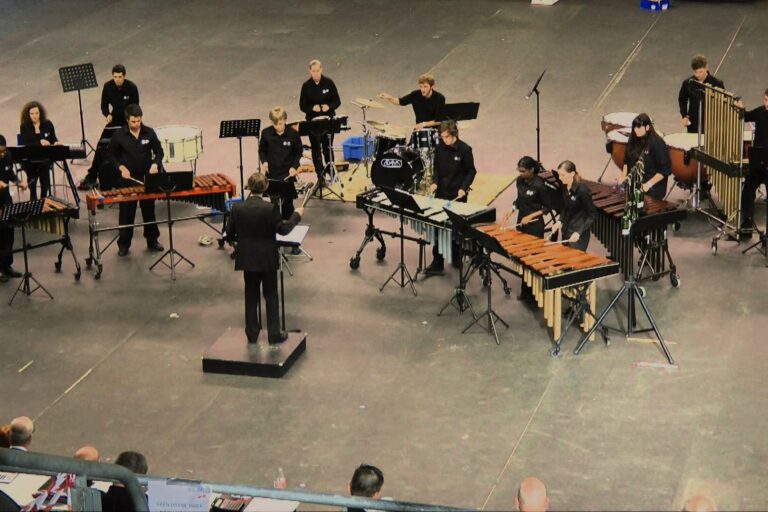 A picture of the Drum- & percussionband Paal from above 