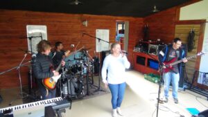 Yentl As Anything practicing at Parenna Place Studio on King Island  