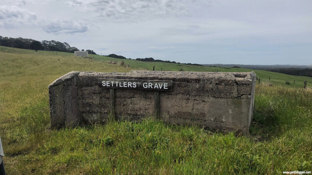 A picture of the Settlers Graves